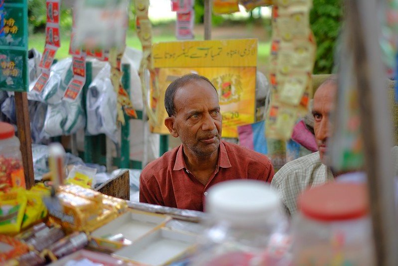 Street vendor selling snacks in Gulmarg